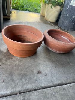 Pots set 8 Dlrs
