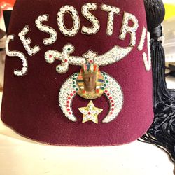 Masonic Shriners Fez Hat And Brooch