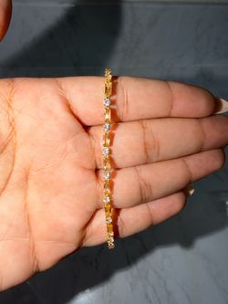 Tennis bracelet