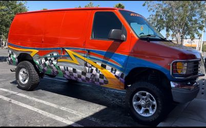 1999 Ford E-350