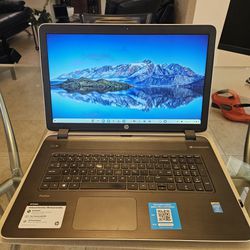 HP Laptop (SUPER CLEAN) 17 1/2" screen