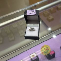 14kt 3 Grams Diamond Ring 