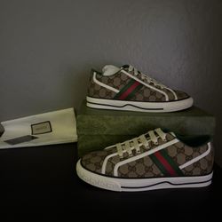 Men’s Gucci Shoes 