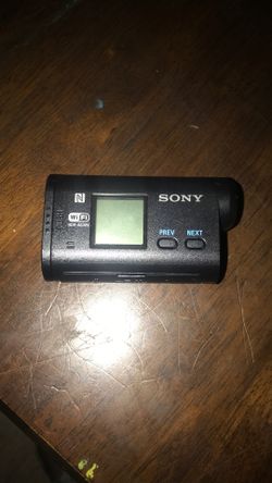 Camera Asking 20 It Work Perfectly fine It’s Very Good No Charger No Sd Card Pick Up Only