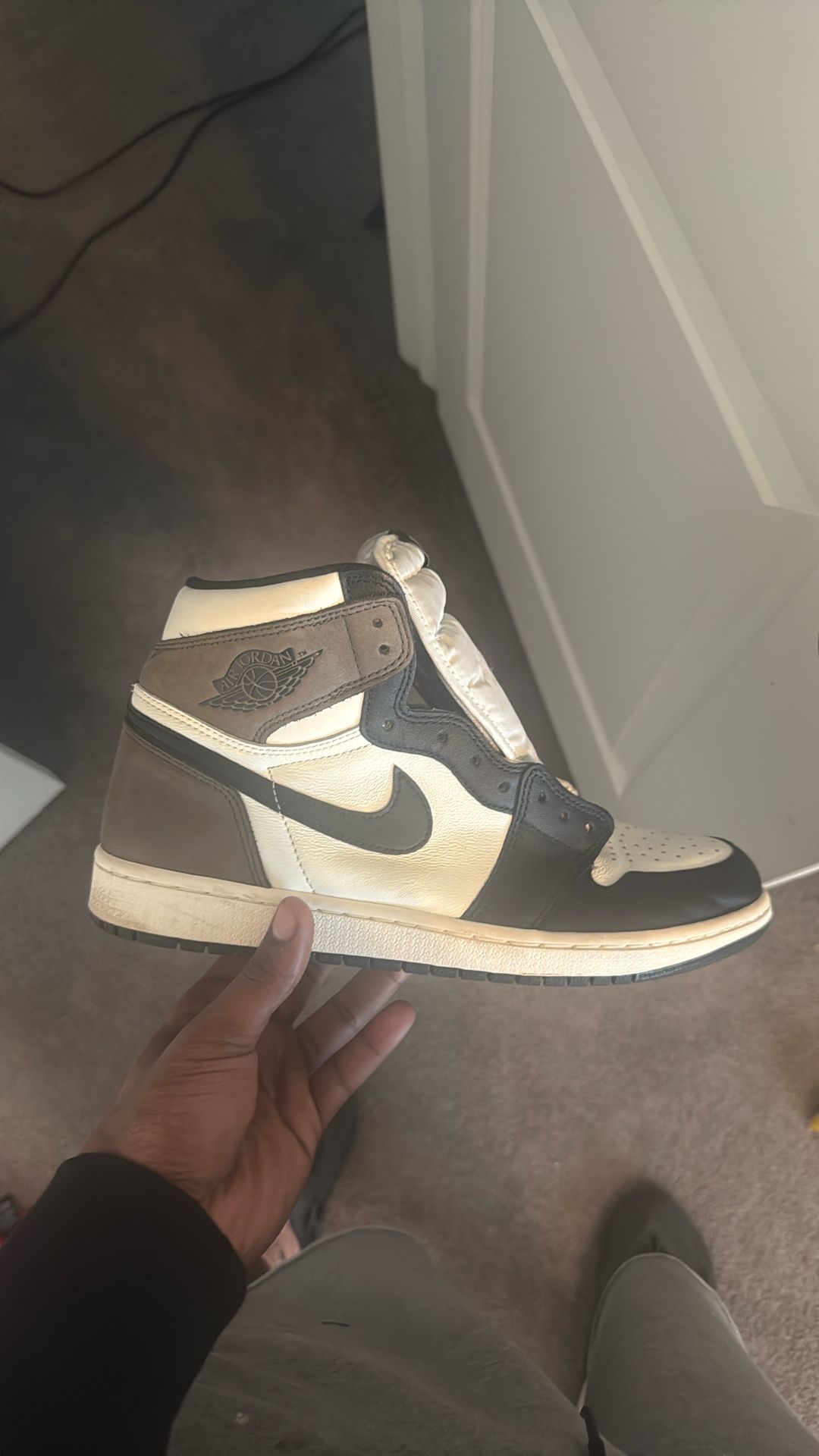 Jordan 1 Mocha 
