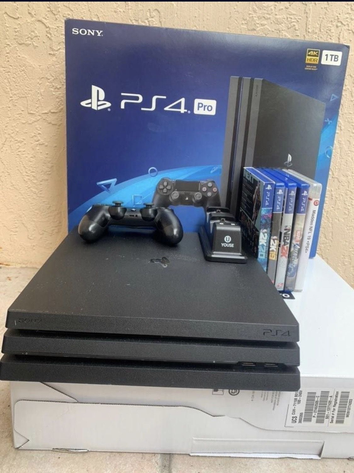 PlayStation 4 Pro 1tb