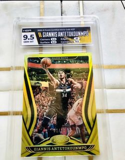 SGC 9.5 Giannis Antetokounmpo 2020-21 Panini Certified Mirror Gold 1/10 ☄️