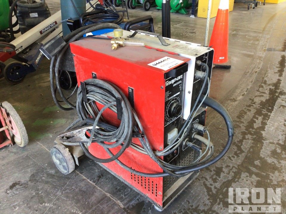 Snap-On MM 350XL Muscle Mig Electric Welding System