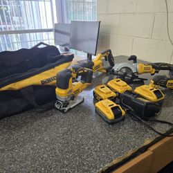 DeWalt Tool Set 