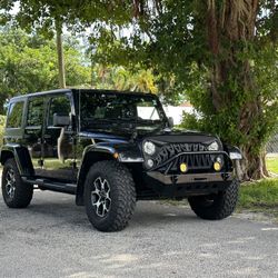 2017 JEEP WRANGLER UNLIMITED SAHARA 