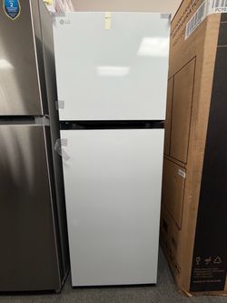 LG refrigerator