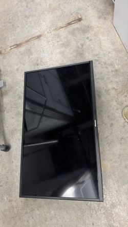 Like New 32” Roku TV