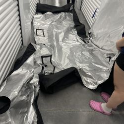 Indoor Growing Tent / Plant House