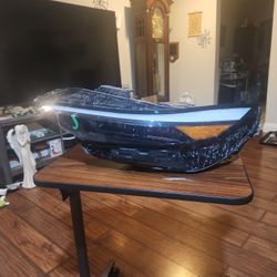 2023–2025 Hyundai Palisade Right Headlight