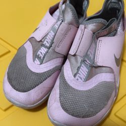 11.5c  Kids Nikes