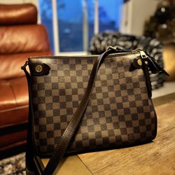 Louis Vuitton Purse Damier Duomo 
