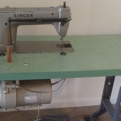 Industrial Sewing Machine Singer