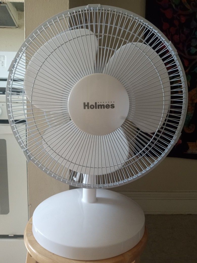 $15 Table Top Fan