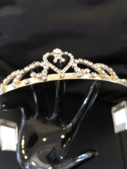 Wedding Tiara !!!! Bridal, Wedding, Communion, Party, Sweet Sixteen, Bachelorette
