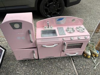 Play Kitchen