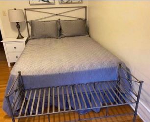 Queen Headboard & Bench