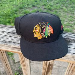 Chicago sports hat fitted 7 3/4 Blackhawks 