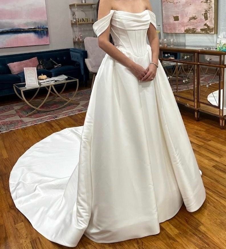 Brand New Wedding Dress