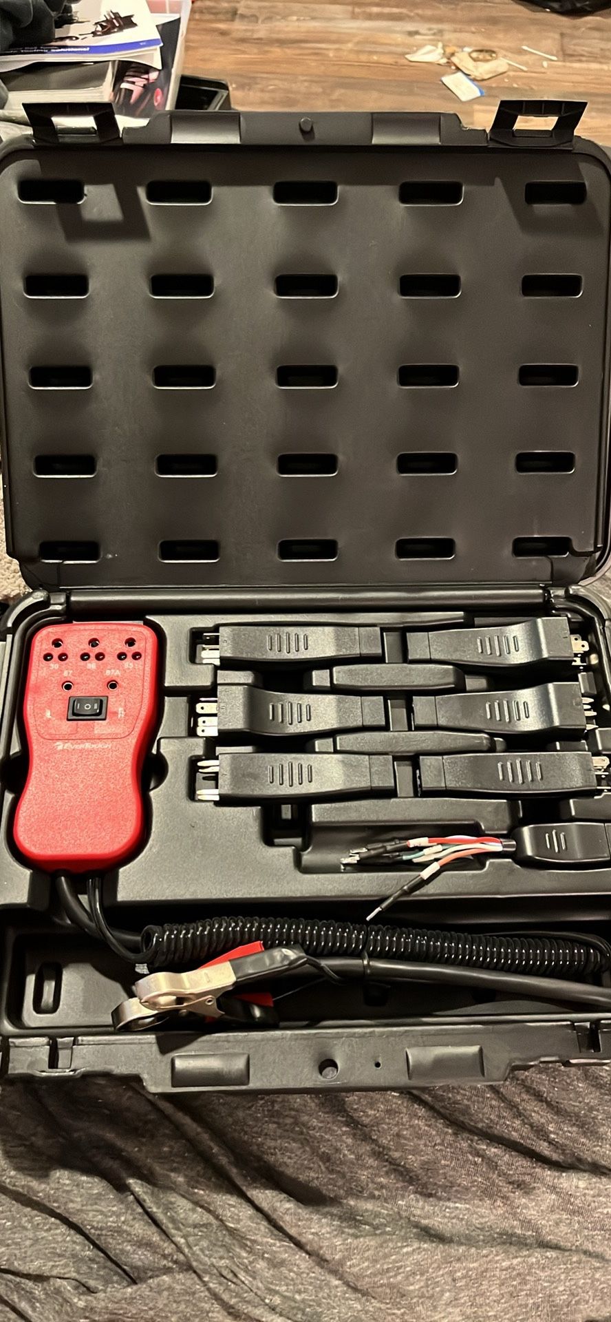 OEMTOOLS 27211 Relay Circuit Tester (also known as ATD Tools 5614 Relay Circuit Tester