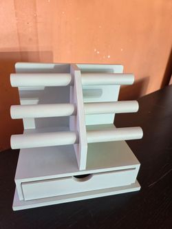 Bangles stand
