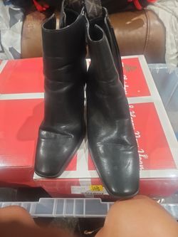 Black Leather Ankle Boots with Side Zipper