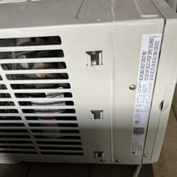 GE 115 VOLT Electric Air Conditioner 