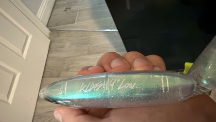 DRT klash 9 w/ lip, tail [never fished]