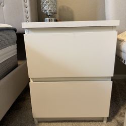 2 Nightstands Ikea