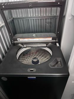 MAKE OFFER!! Maytag pet Pro Washer & gas Dryer