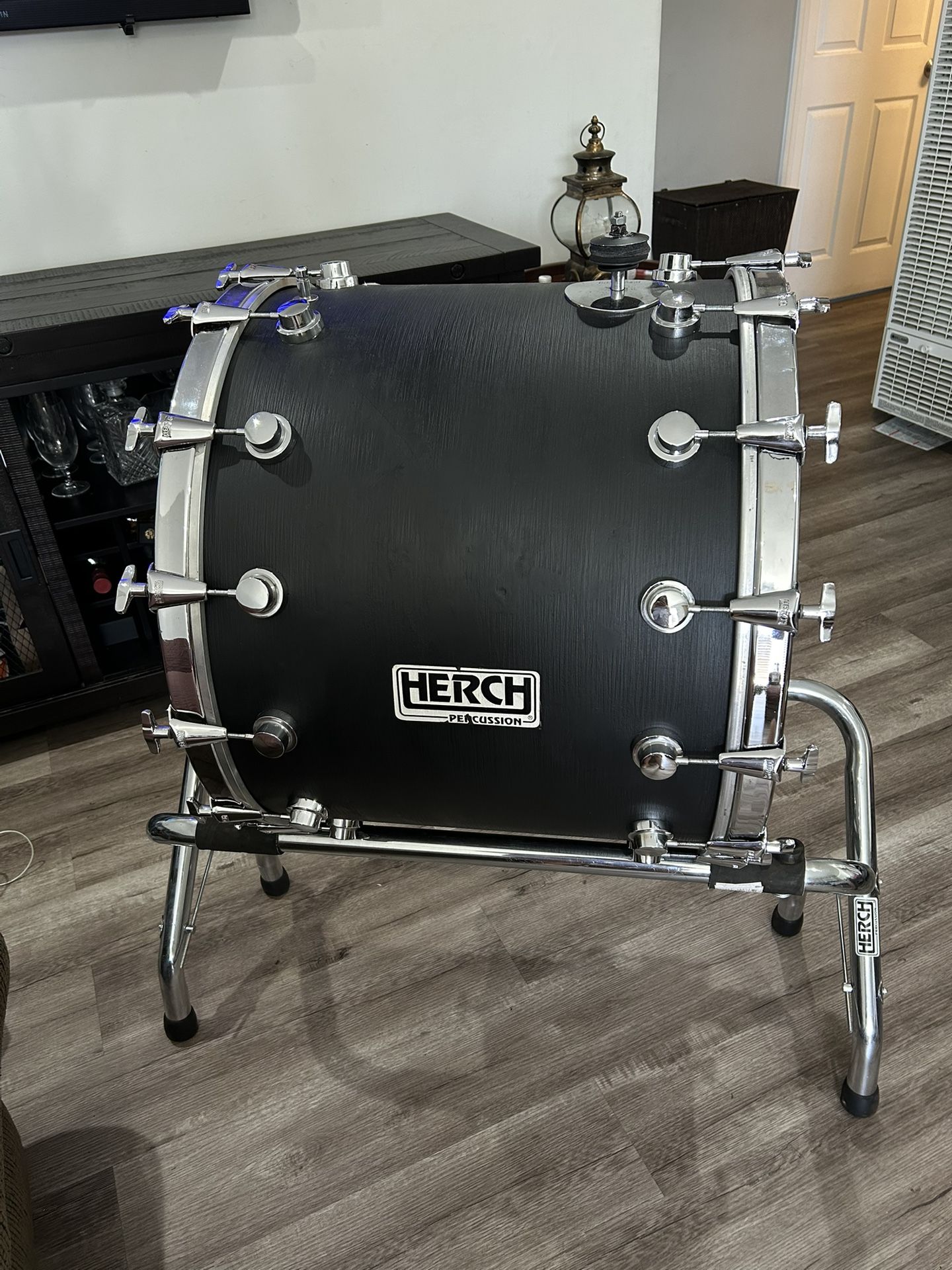 Tambora Y Cabrilla Original $1,100
