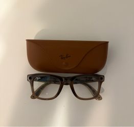 Ray-Ban Meta Wayfarer Warm Stone – Transition Lenses – Broken / For Parts