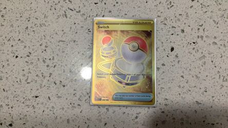 Gold switch Pokémon card