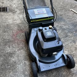 JOHN DEERE LAWNMOWER COMERCIAL 