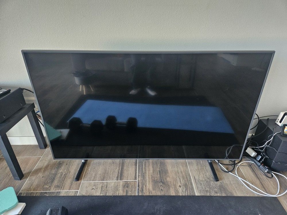 65" Samsung UHD 4K Smart TV