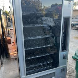 Snack Machine