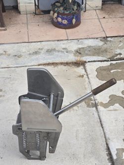 Aluminum mop ringer