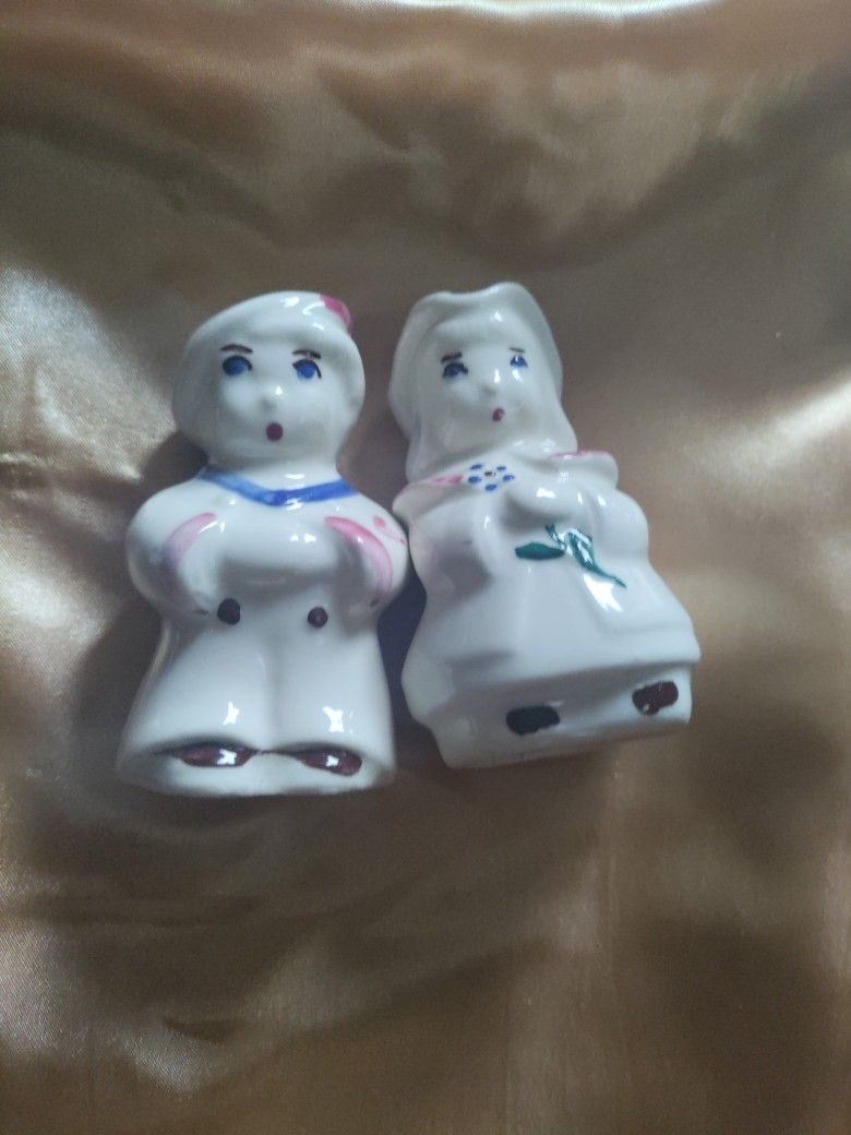 Shawnee Pottery Bo Peep Sailor Boy Kitchen Salt & Pepper Shakers Vintage 1950's