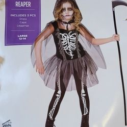 Grim Reaper (Girl/Female) New Halloween Costume With Prop Tool - Large 12-14