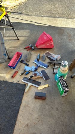 Drywall Tools Lot – Knives, Taping Tools & More