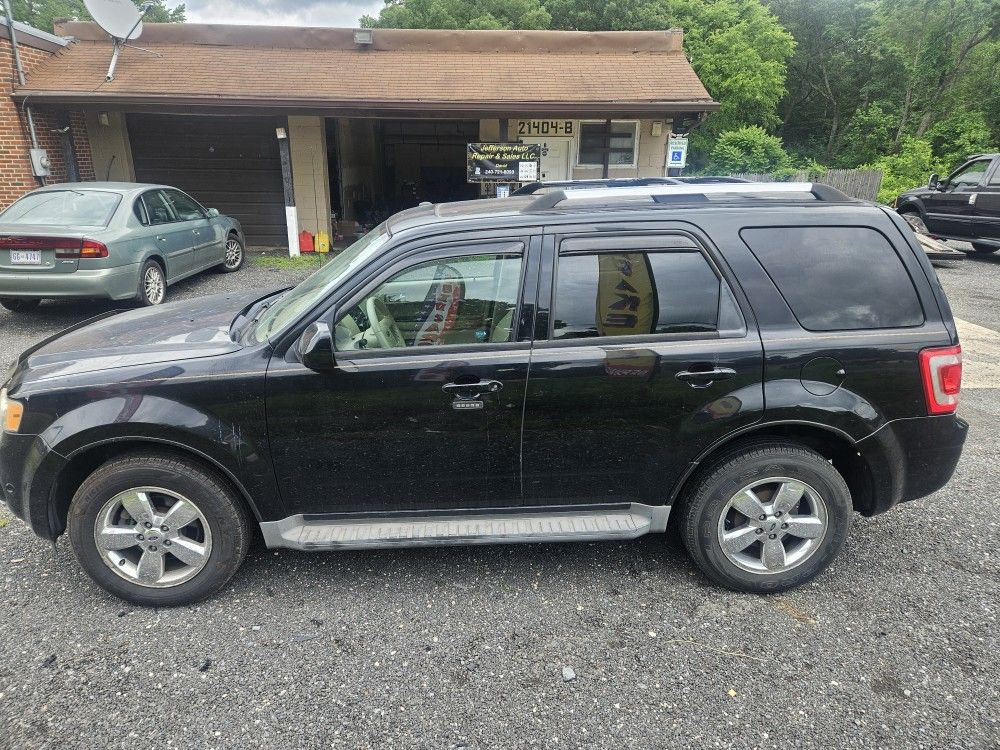 2010 Ford Escape