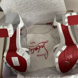 Christian Louboutin patent Leather Heel (Size 11W)