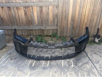 2017 Toyota Camry front bumper OEM