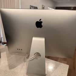 Apple Cinema Display 
