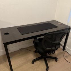 Office Desk And Chair 