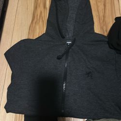 Sudaderas Y Camisas Manga Larga De De Hombre Size Small Y XS  Marca EXPRESS Toda Buenas Condiciones $25 Toda 